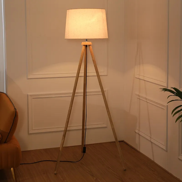 Skandinavska podna svjetiljka