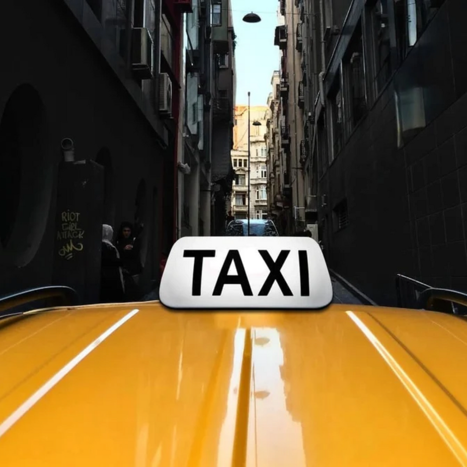 Krovna TAXI LED tabla s magnetom i priključkom za upaljač