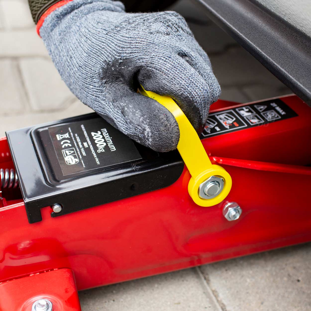 Ručna hidraulična dizalica 2T