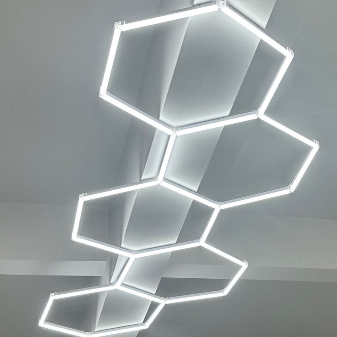 Hexagon LED rasvjeta – set od 10 elemenata