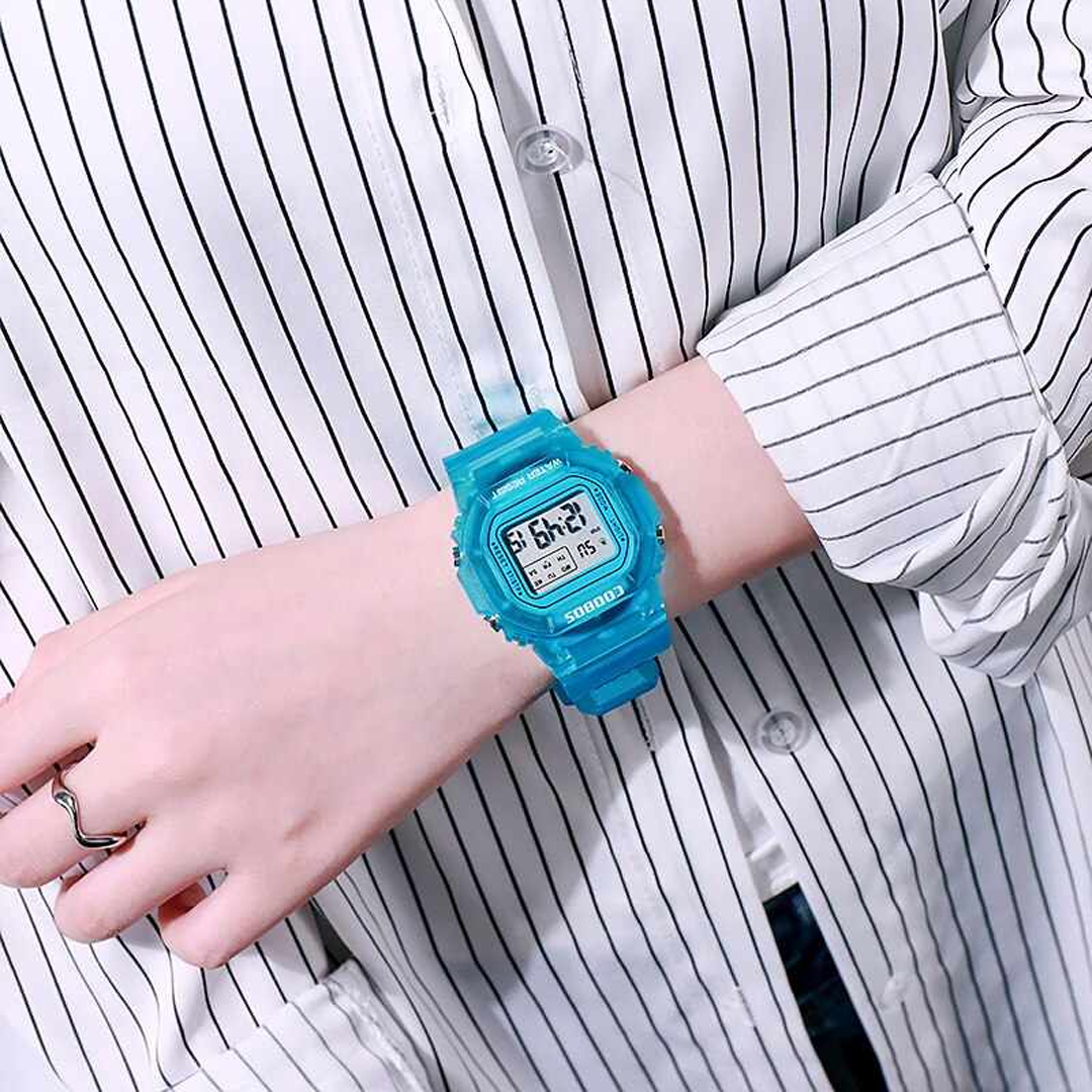 Digitalni multifunkcionalni sat